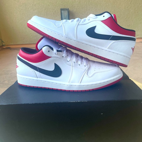 Jordan Other - Jordan 1 Low White/ University Red-Black in a Men’s Size-11